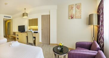 Jomtien Palm Beach Hotel And Resort