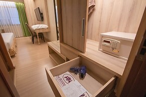 The Residence Rajtaevee Hotel