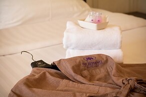 The Residence Rajtaevee Hotel