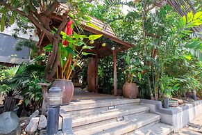 The Residence Rajtaevee Hotel