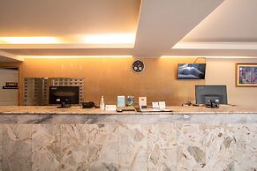 The Residence Rajtaevee Hotel