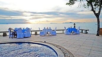 Sunset Park Resort and Spa