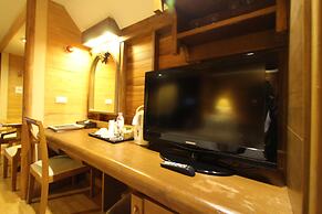 Sunset Park Resort and Spa