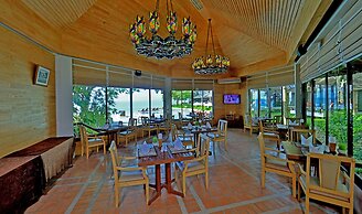 Sunset Park Resort and Spa