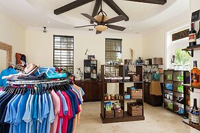 Windsong on the Reef