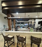 Windsong on the Reef