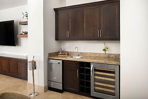 Windsong on the Reef