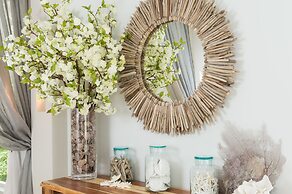 Windsong on the Reef