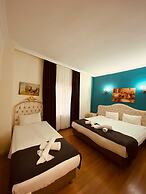 Adora Hotel