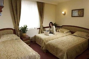 Adora Hotel