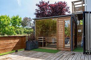 Carnac Lodge Hotel & Spa