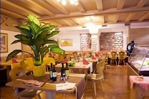Hotel Carlone
