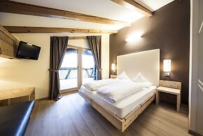 Green Luxury Hotel Pfösl