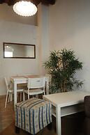 Residenza Aria della Ripa - Apartments & Suites