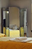 Residenza Aria della Ripa - Apartments & Suites