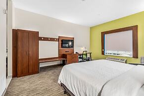 Holiday Inn Express Suites Van Buren-Ft Smith Area by IHG