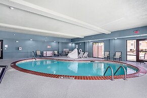 Holiday Inn Express Suites Van Buren-Ft Smith Area by IHG