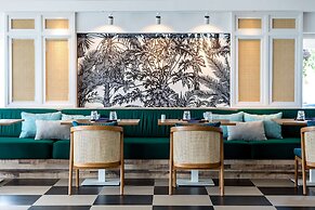 OUTRIGGER Koh Samui Beach Resort