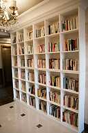 Yeoksam Artnouveau City Hotel and Residence