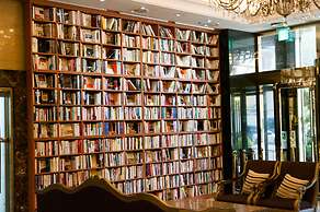 Yeoksam Artnouveau City Hotel and Residence