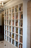 Yeoksam Artnouveau City Hotel and Residence