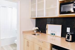 Ocean Reef Suites, South Beach