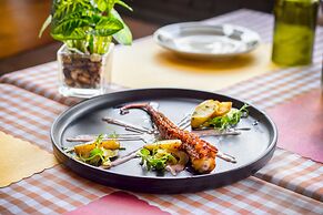 Ocean Reef Suites, South Beach