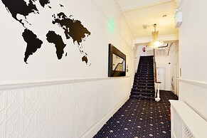 Gallery Hyde Park Hostel