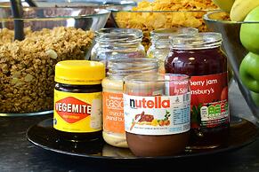 Gallery Hyde Park Hostel