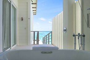 Holiday Inn Resort Kandooma Maldives - Kids Stay & Eat Free and DIVE F