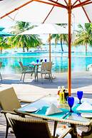 Holiday Inn Resort Kandooma Maldives - Kids Stay & Eat Free and DIVE F
