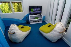 Holiday Inn Resort Kandooma Maldives - Kids Stay & Eat Free and DIVE F