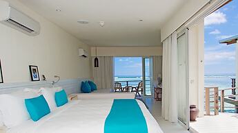 Holiday Inn Resort Kandooma Maldives - Kids Stay & Eat Free and DIVE F