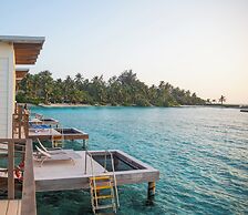 Holiday Inn Resort Kandooma Maldives - Kids Stay & Eat Free and DIVE F
