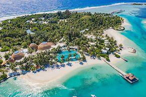 Holiday Inn Resort Kandooma Maldives - Kids Stay & Eat Free and DIVE F