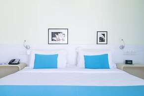 Holiday Inn Resort Kandooma Maldives - Kids Stay & Eat Free and DIVE F