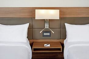 AC Hotel by Marriott National Harbor Washington, D.C. Area