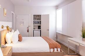 Riviere South Beach Hotel