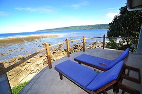 Hideaway Island Resort