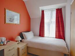 Gable End Hotel