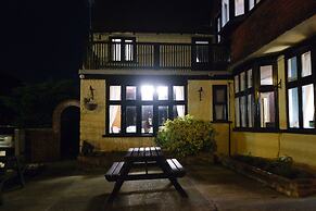 Gable End Hotel