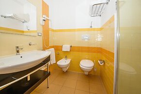 CDSHotels Riva Marina Resort