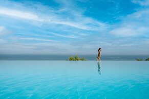 The Cove Rotana Resort