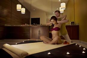 The Cove Rotana Resort