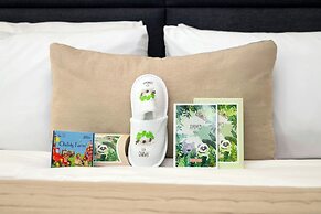 Renaissance Paris Arc de Triomphe Hotel