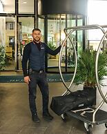 Renaissance Paris Arc de Triomphe Hotel