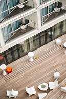 Renaissance Paris Arc de Triomphe Hotel