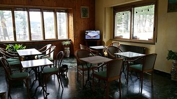 Hotel Ristorante Miramonti