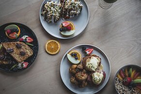 Black Rock Oceanfront Resort