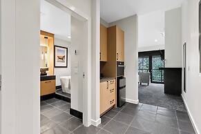 Black Rock Oceanfront Resort